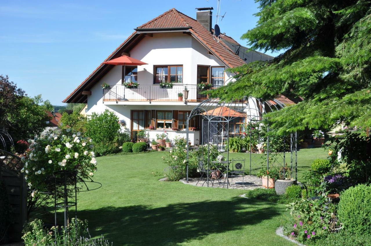 Ferienwohnung Im Rosengarten Ebenweiler Εξωτερικό φωτογραφία